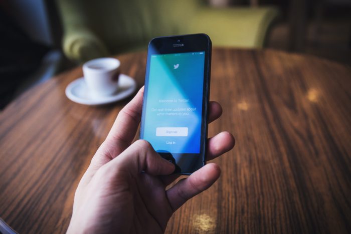 ブログ、ツイッターのアカウントをプレゼント